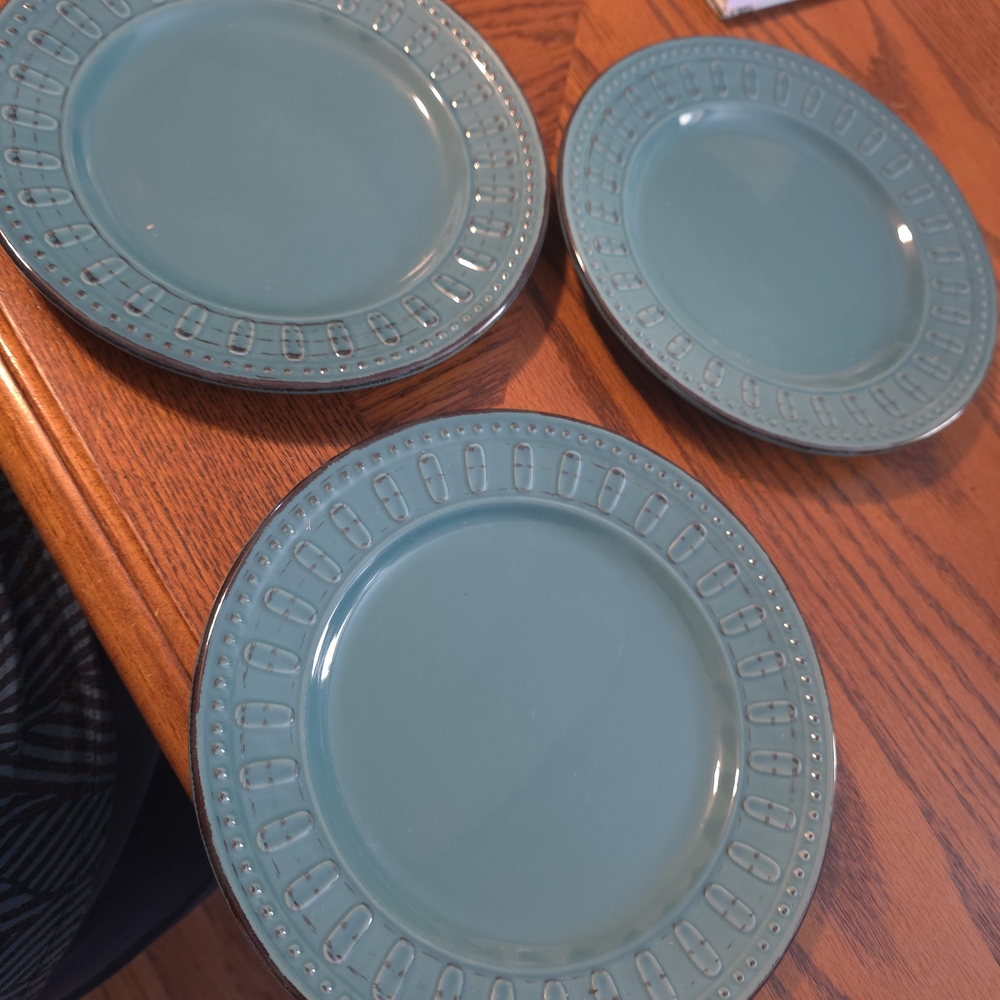 Elegant Teal Dinnerware Set